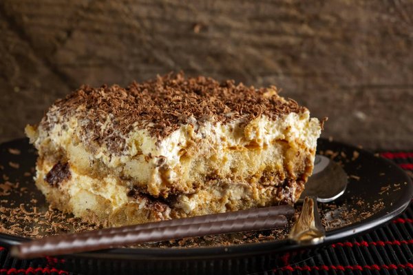 ¿Cómo preparar un delicioso tiramisú italiano con galletas sabrosas?